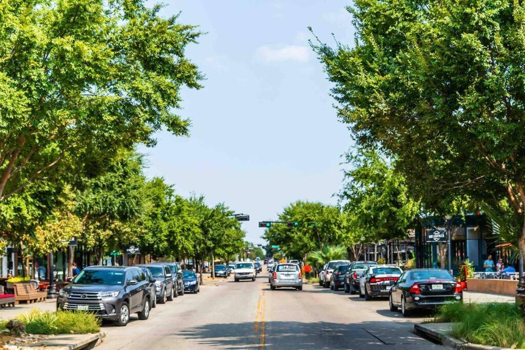 Beautiful Perfectly Located Luxury 2 Bed Townhome Dallas Ngoại thất bức ảnh