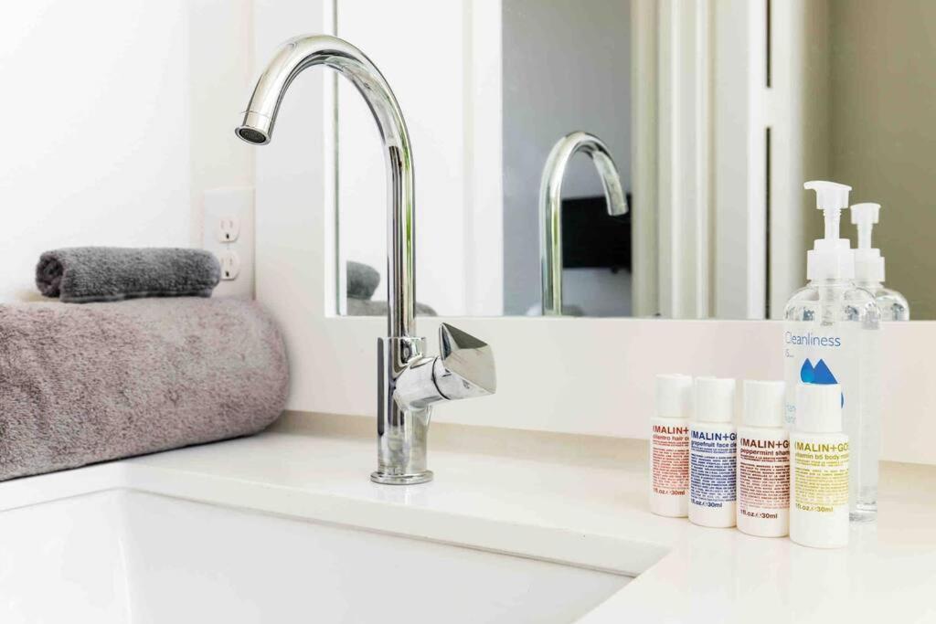 Beautiful Perfectly Located Luxury 2 Bed Townhome Dallas Ngoại thất bức ảnh
